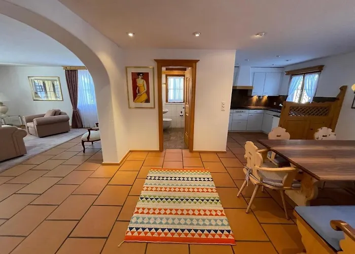 Lovely With Two Bedrooms And Two Bathrooms Daire Klosters